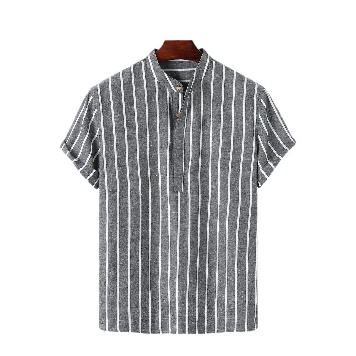 Elegante camisa de rayas de manga corta