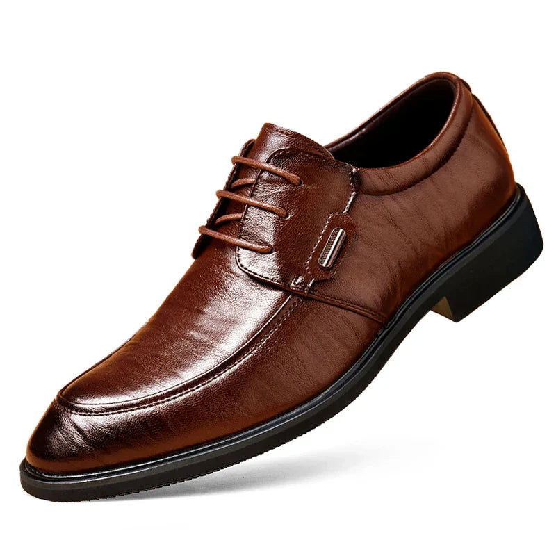 Zapatos de oficina elegantes y formales