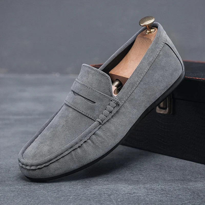 Mocasines ligeros de ante para hombre
