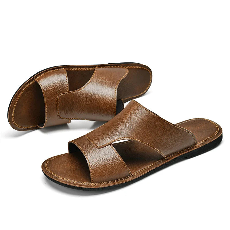 Sandalias de playa elegantes de piel
