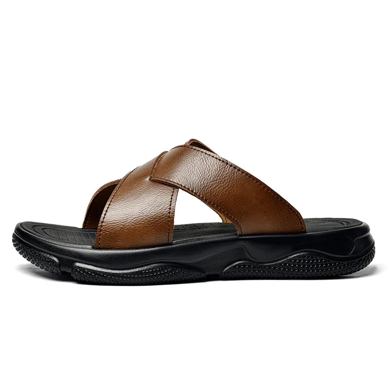 Sandalias de playa elegantes de piel