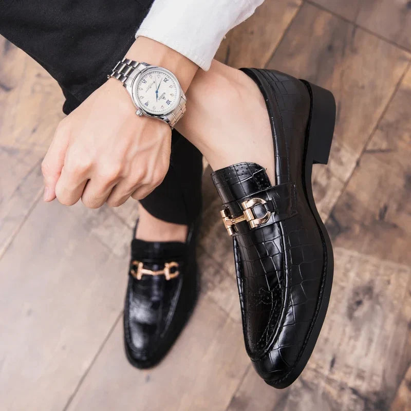 Mocasines de cuero con hebilla