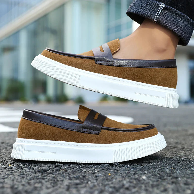 Zapatos sin cordones de ante