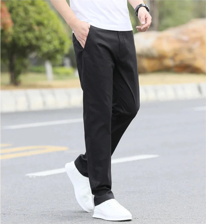 Chino transpirable para hombre
