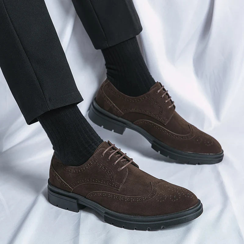 Zapatos de negocios de gamuza