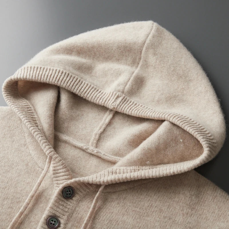 Elegante sudadera con capucha de lana merina
