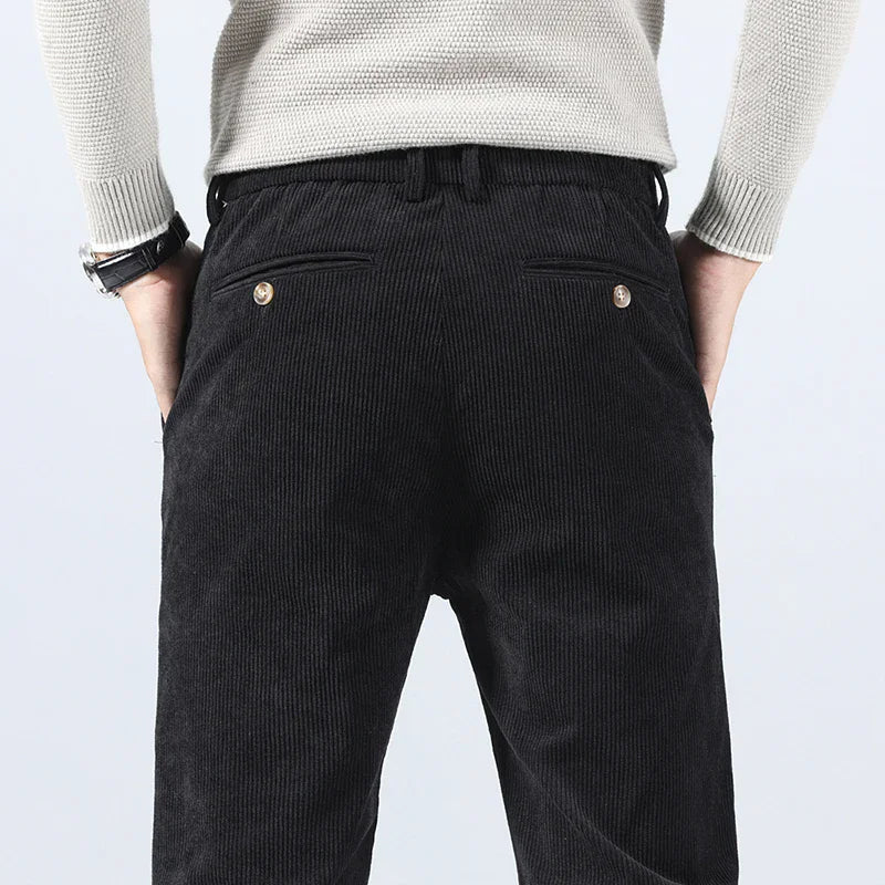Pantalones informales de pana