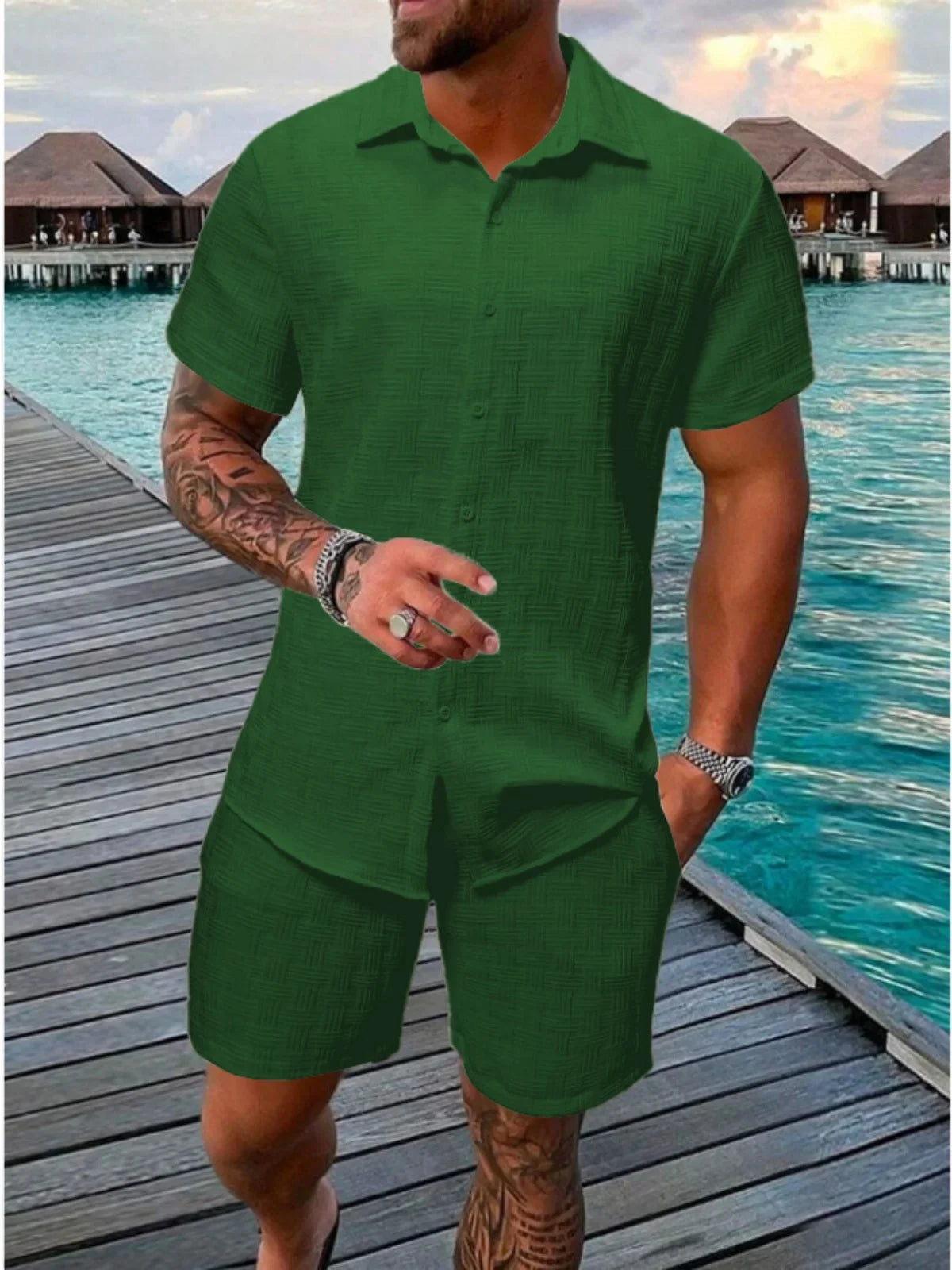 Conjunto elegante de verano para hombre