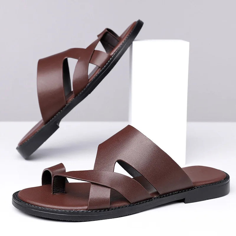 Zapatillas de cuero elegantes
