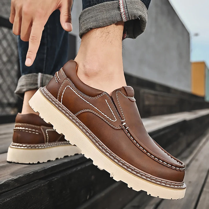 Elegantes zapatos de piel sin cordones