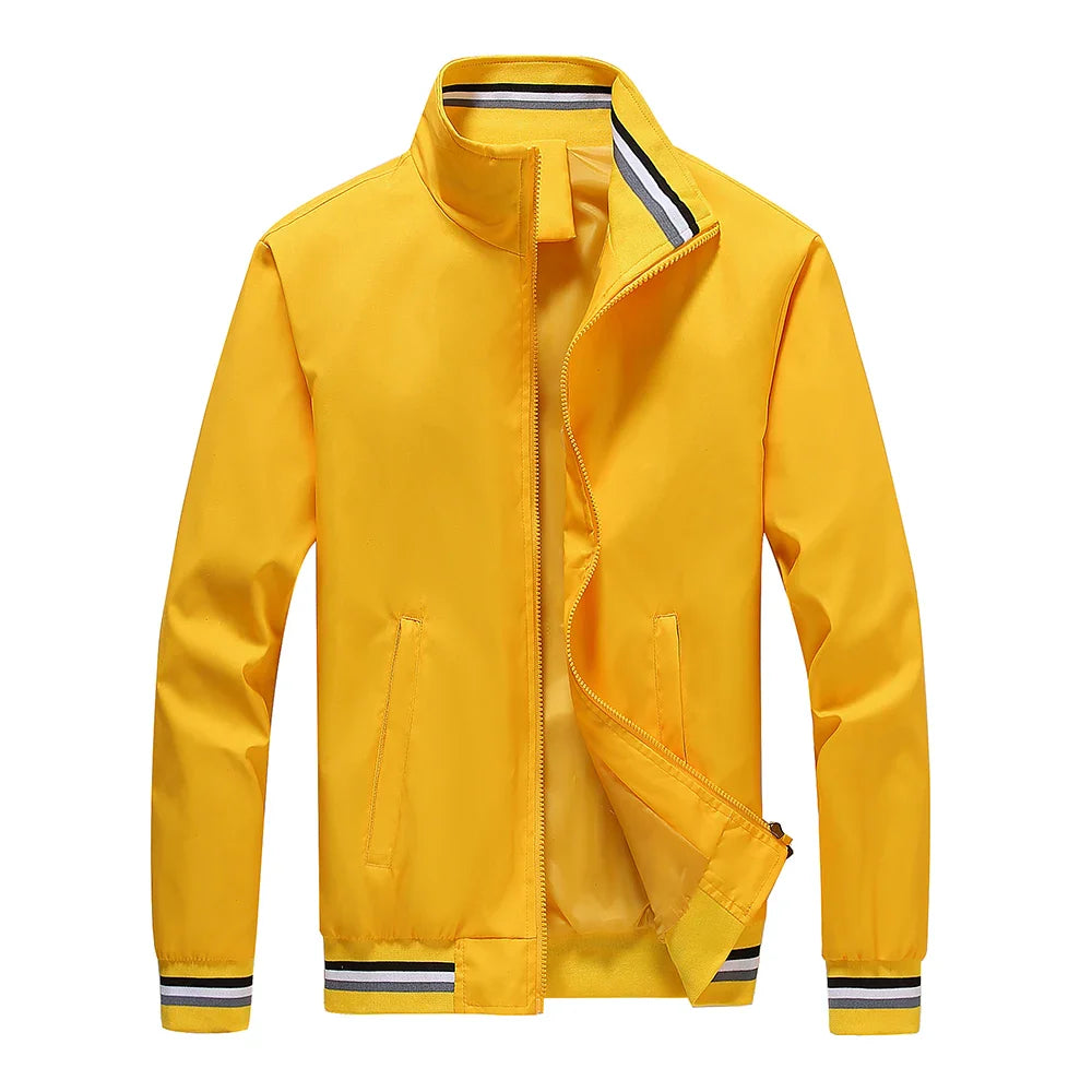 Elegante cazadora bomber