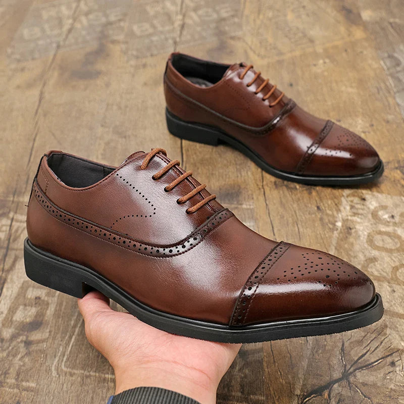 Zapatos Oxford de cuero elegantes