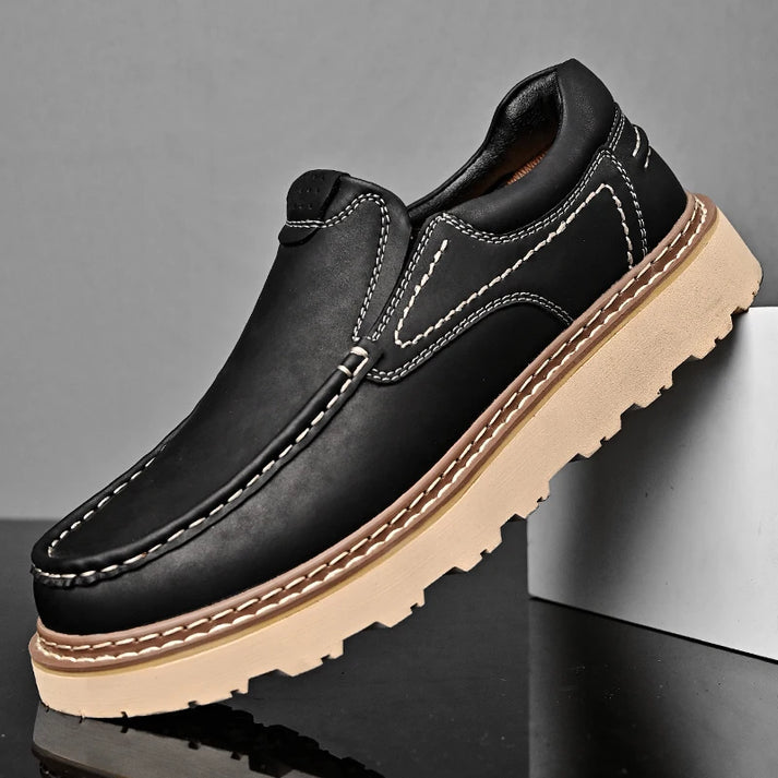 Elegantes zapatos de piel sin cordones
