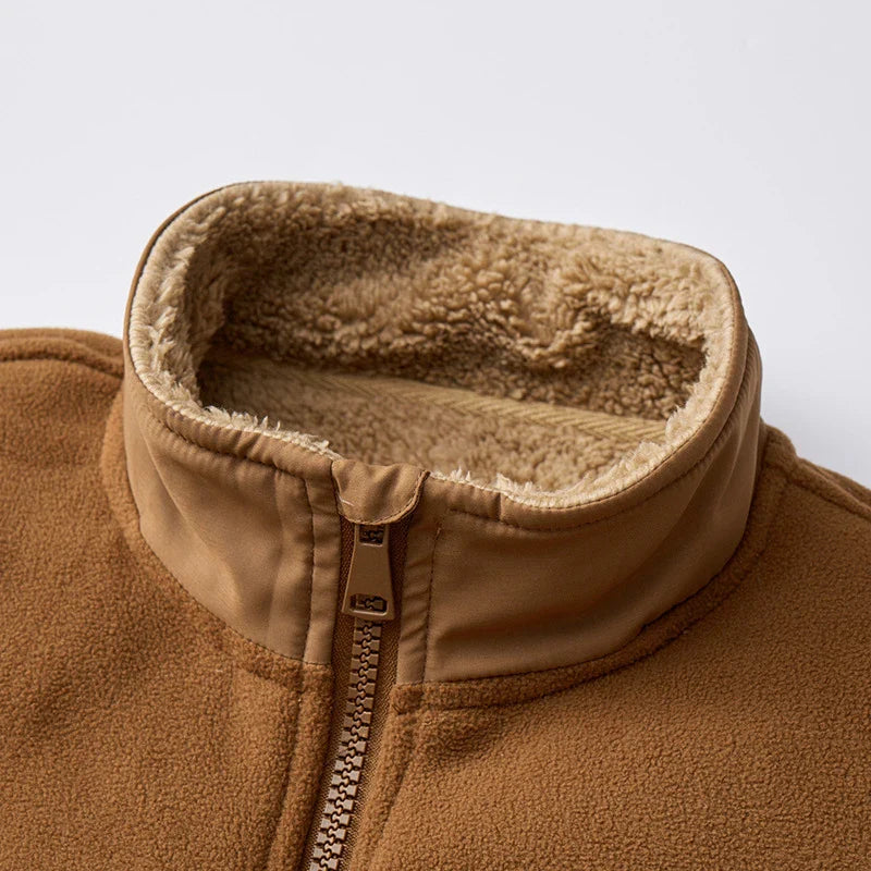 Chaqueta con forro polar