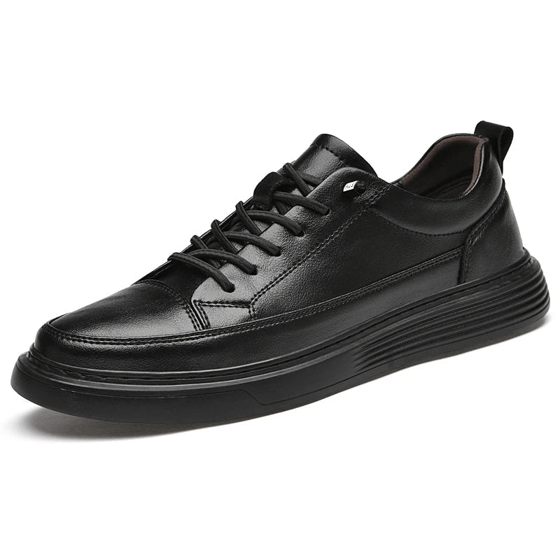 Zapatos elegantes de cuero con suela gruesa