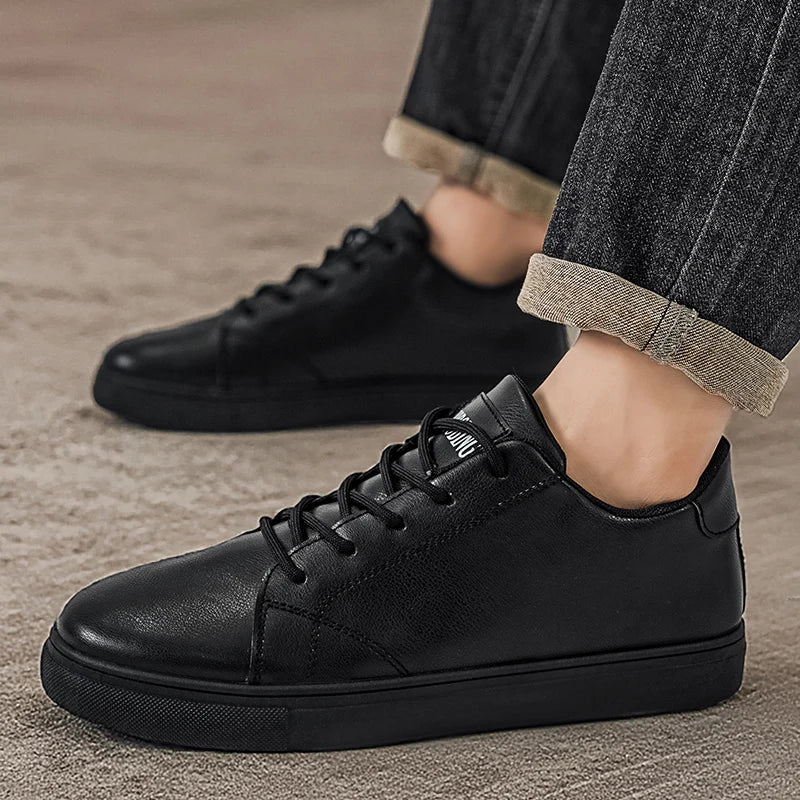 Elegantes zapatillas de piel