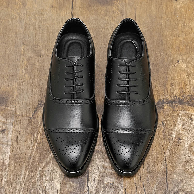 Zapatos Oxford de cuero elegantes