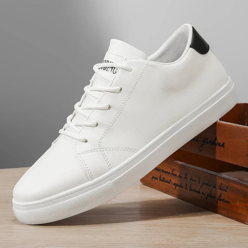 Elegantes zapatillas de piel