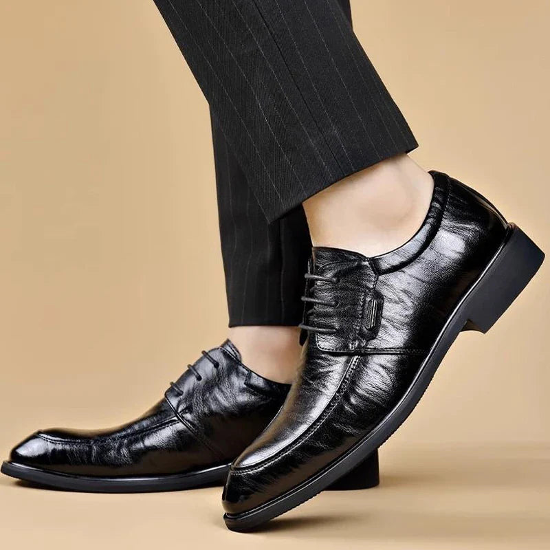 Zapatos de oficina elegantes y formales