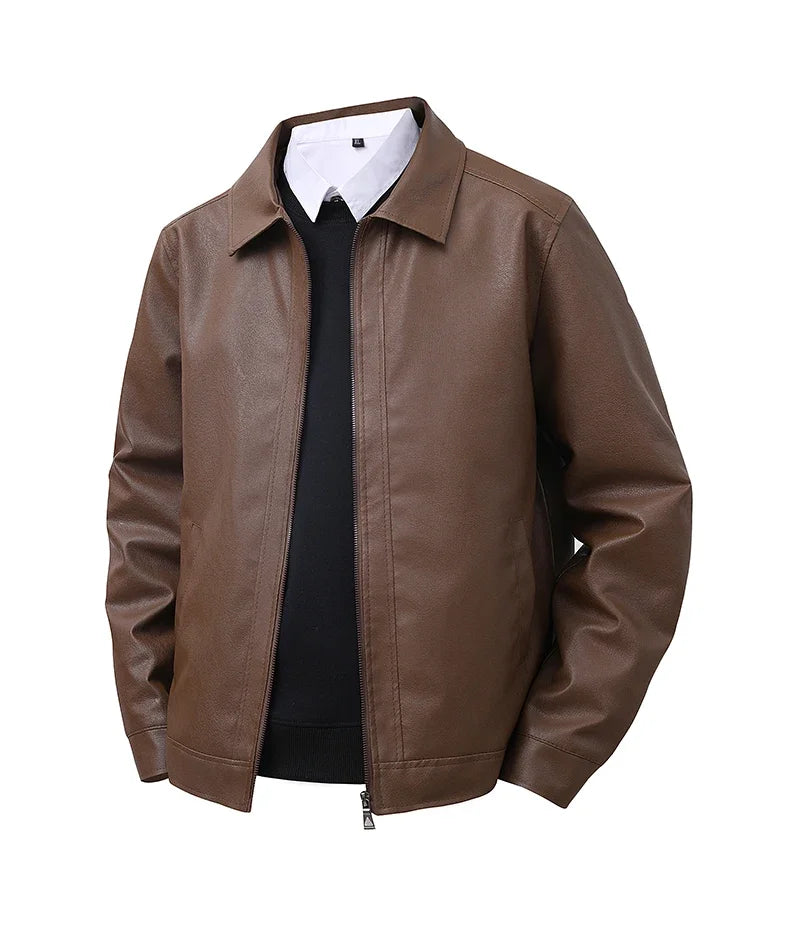 Elegante cazadora bomber de piel