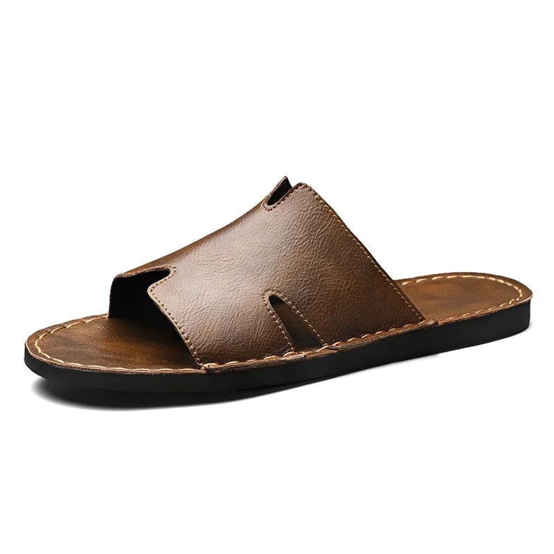 Elegantes sandalias de piel