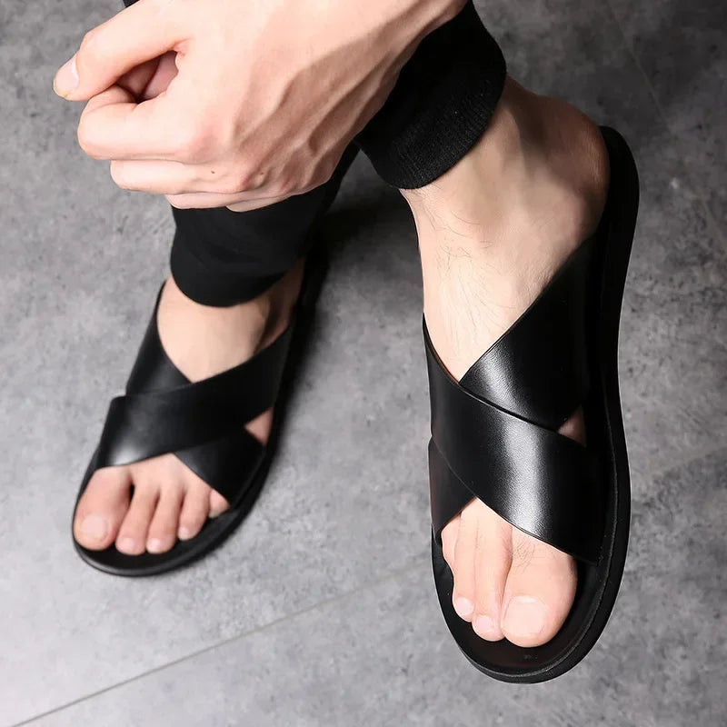 Elegantes sandalias de piel