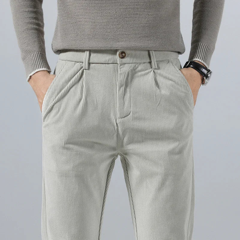 Pantalones informales de pana