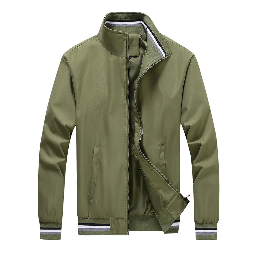 Elegante cazadora bomber