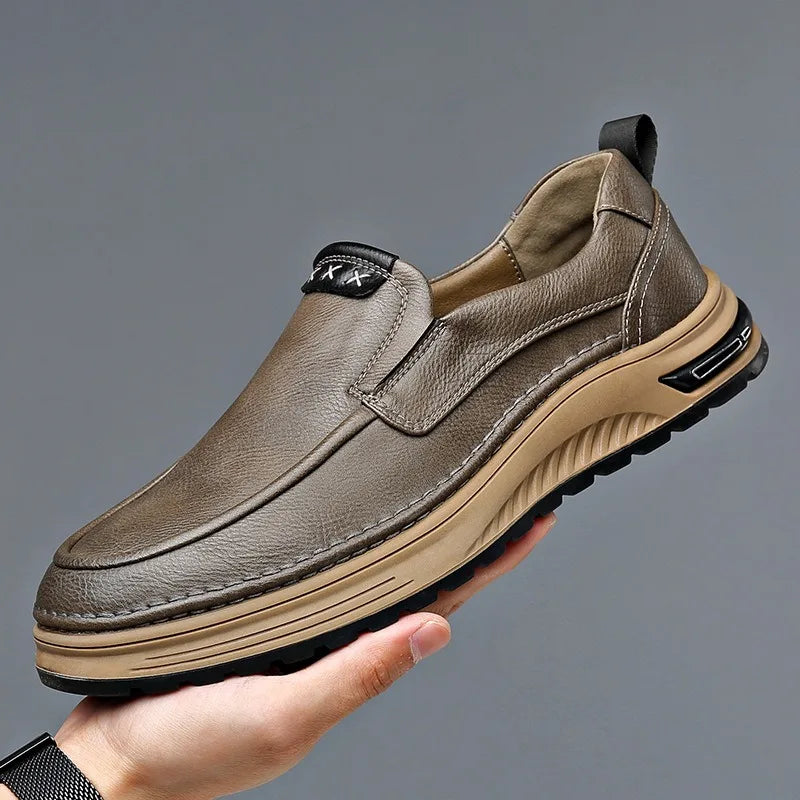 Zapatos elegantes de cuero para caminar