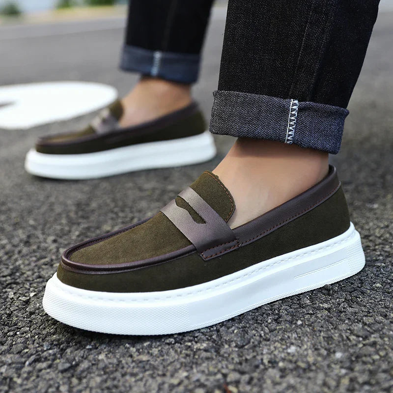 Zapatos sin cordones de ante