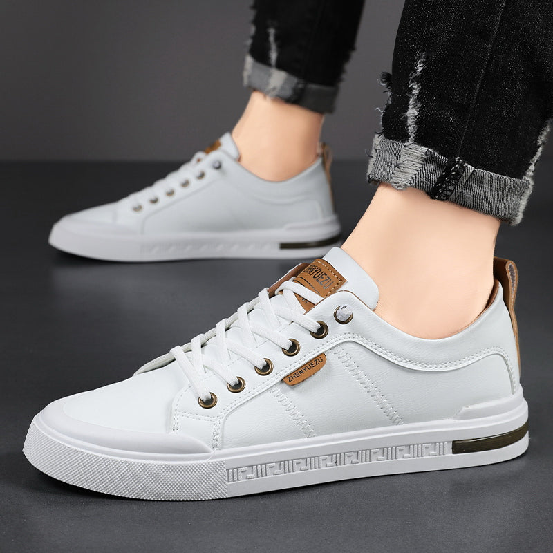 Elegantes zapatillas de piel