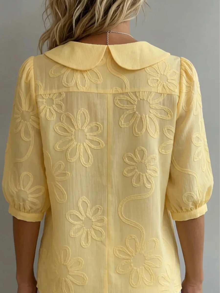 Blusa Elegante con Estampado Floral