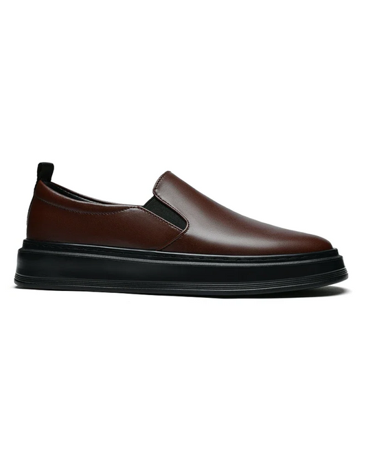 Zapatillas de piel