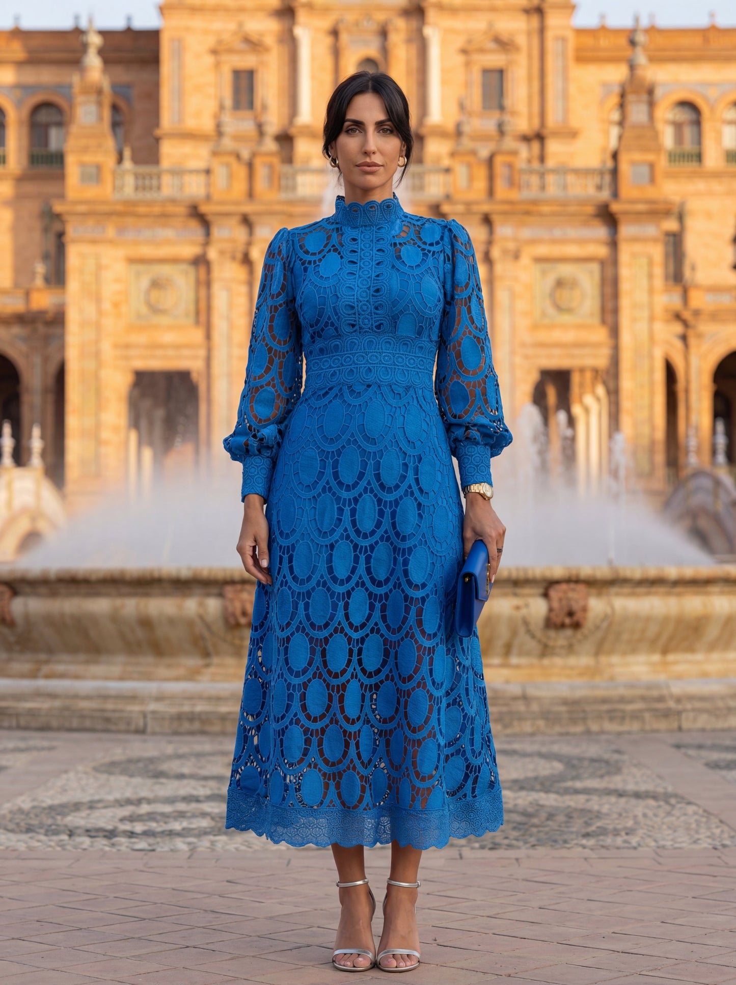 Vestido Midi de Encaje Exclusivo