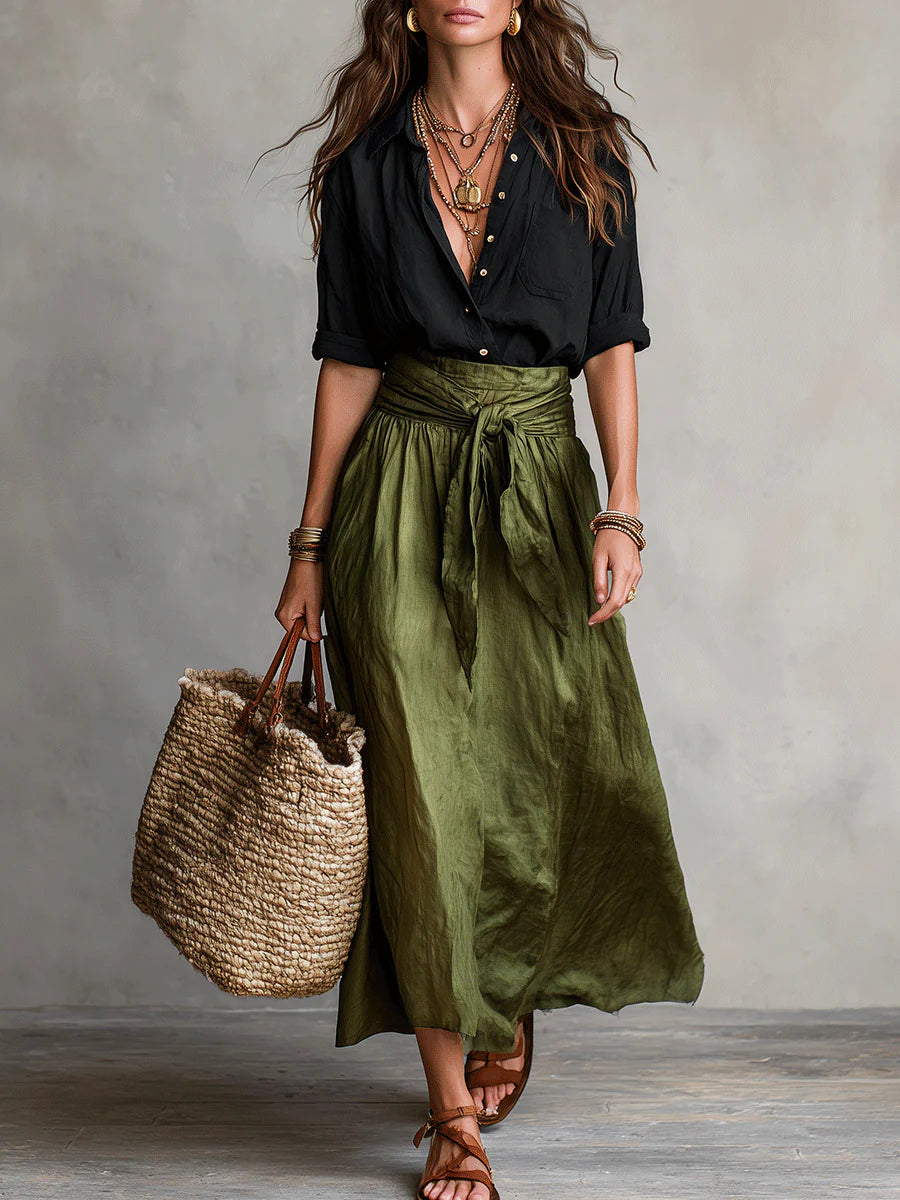 Rocío | Conjunto de Dos Piezas: Top Negro y Falda Midi Verde Oliva