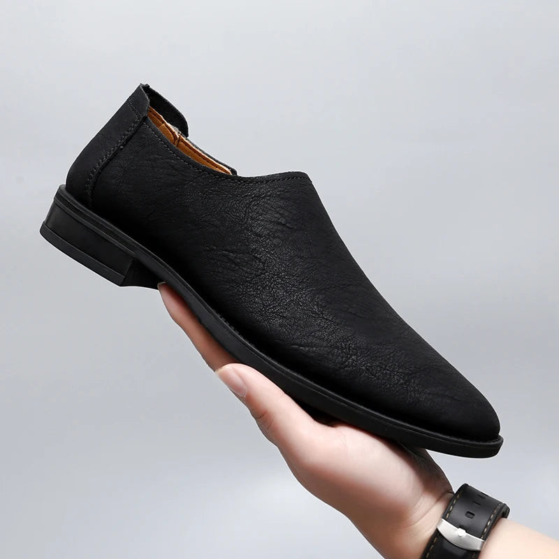 Zapatos de conducir elegantes y ligeros