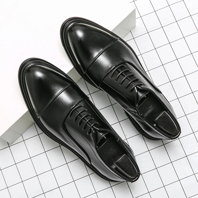 Zapatos de vestir elegantes para el trabajo