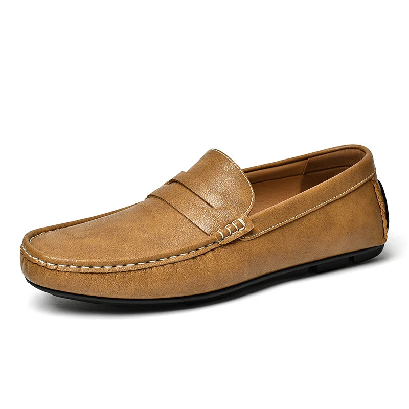 Mocasines náuticos elegantes de piel