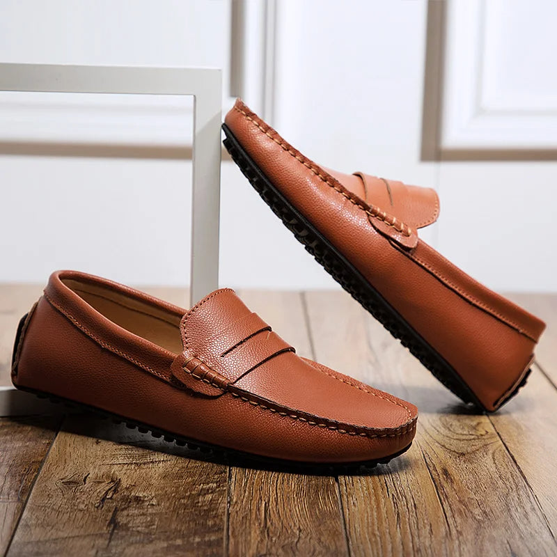 Mocasines casuales de piel para el verano