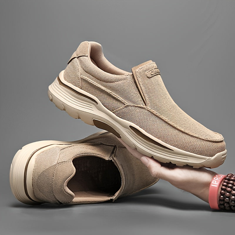 Cómodos zapatos sin cordones