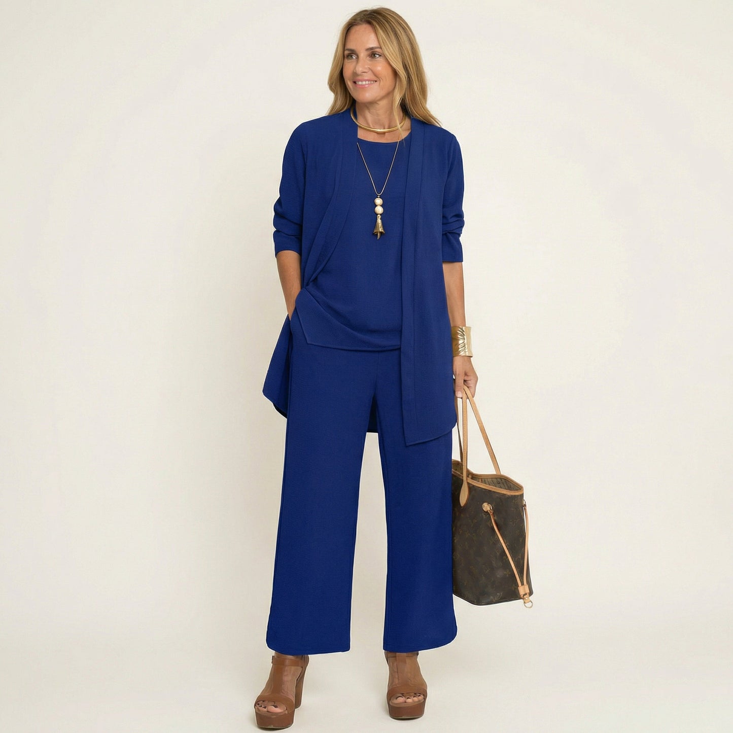 Margarita | Conjunto Minimalista de Tres Piezas