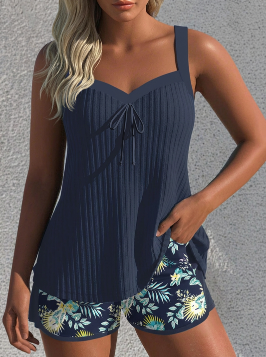 Traje de Baño de Rayas con Short de Playa