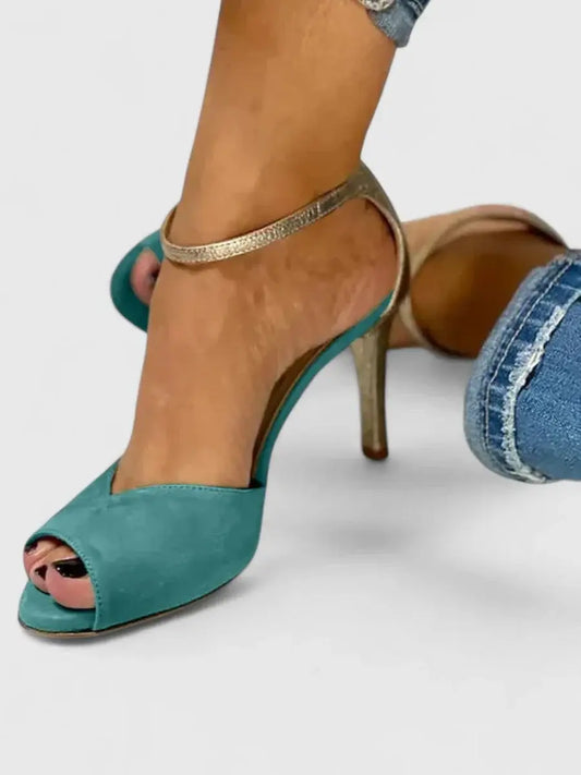 Tacón Elegante con Peep-Toe
