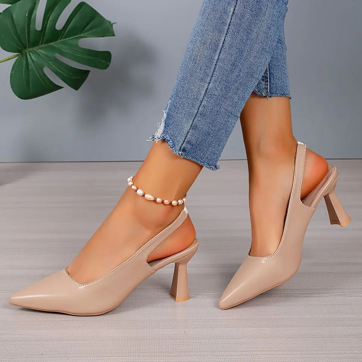 Tacón Slingback Elegante