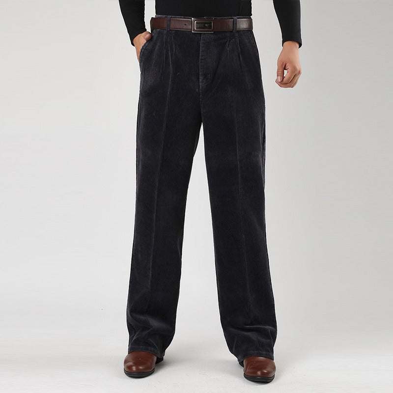 Elegantes pantalones de pana