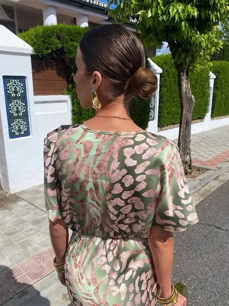 Vestido Midi Fluido en Tono Cobre