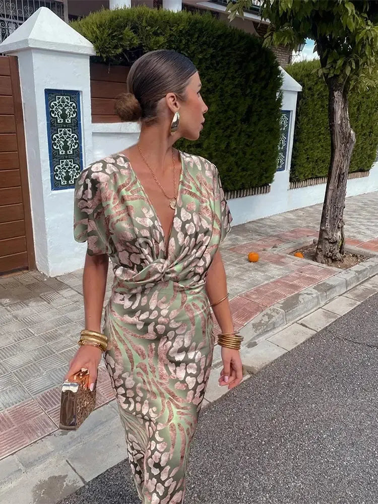 Vestido Midi Fluido en Tono Cobre