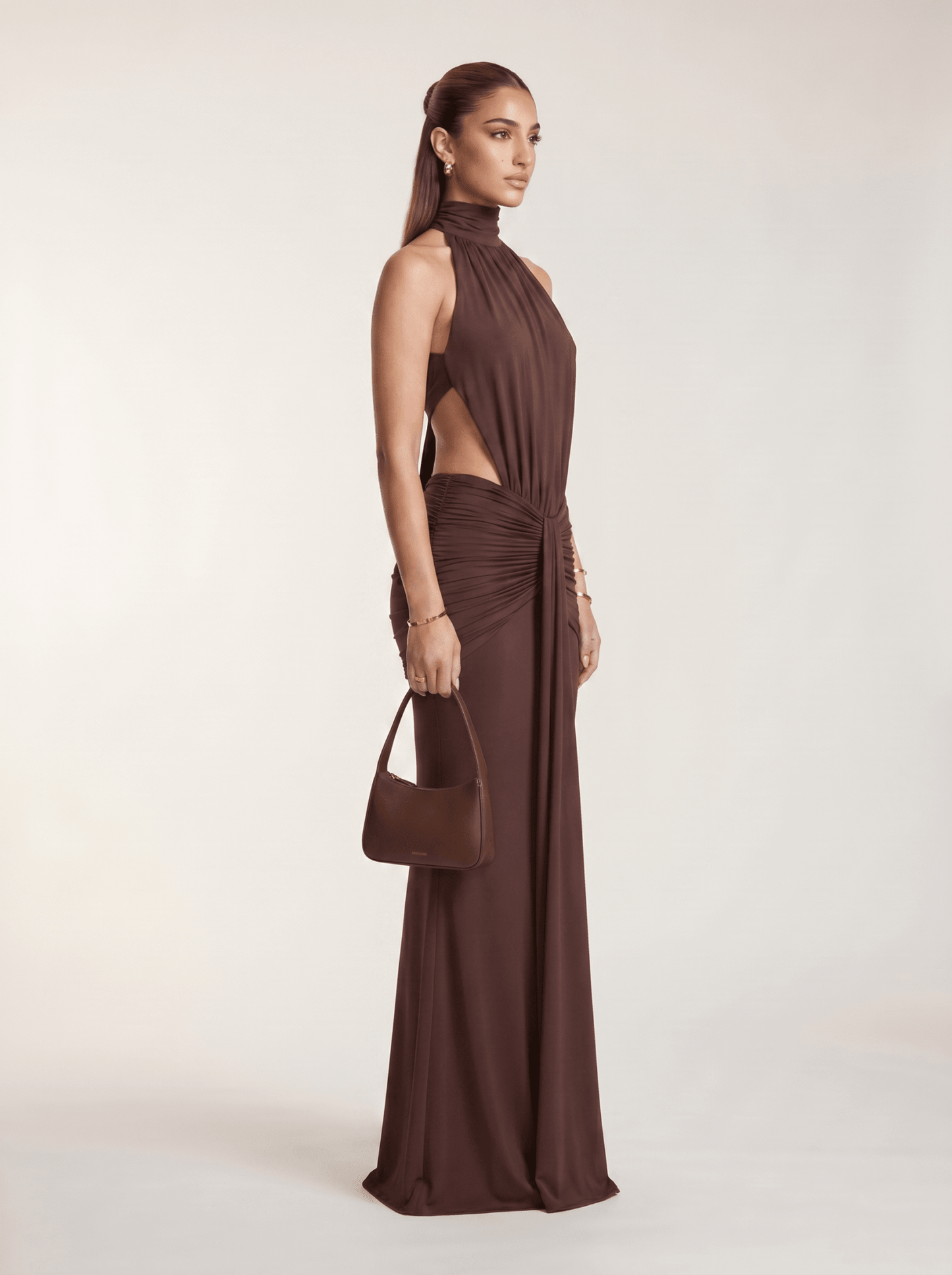 Vestido Largo con Escote Halter