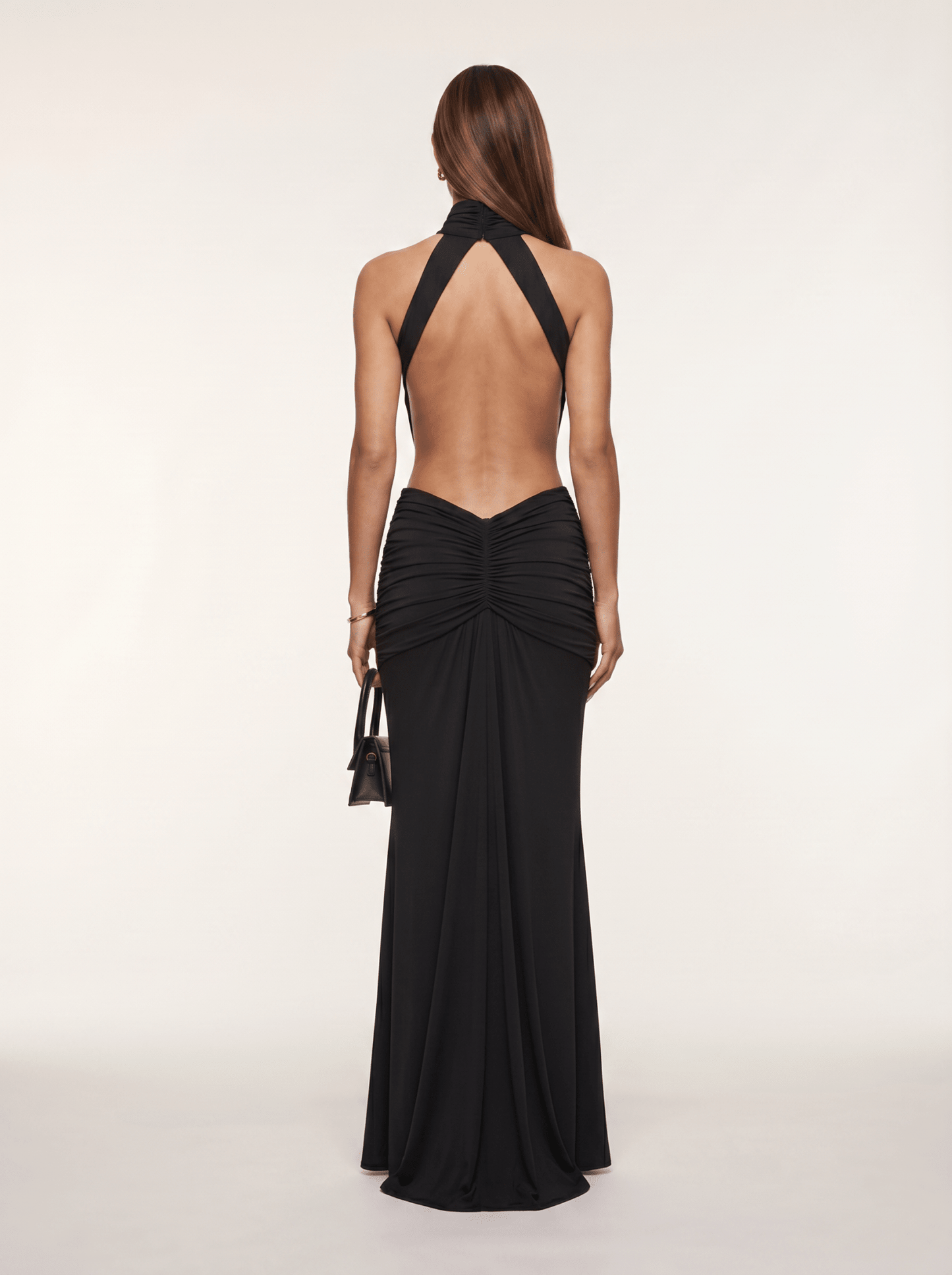 Vestido Largo con Escote Halter