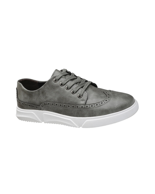 Zapatos británicos de estilo brogue informales